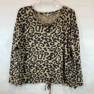 NWOT -Womens Long Sleeve Famous Brand Animal Print Top - Sportelle